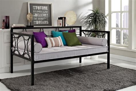 Daybed Living Room Furniture Good Colors For Rooms