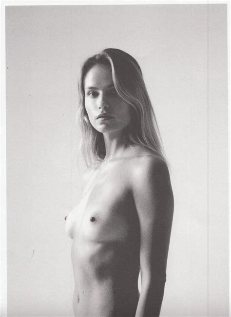 Natasha Poly Naked 9 Photos TheFappening