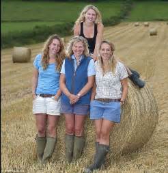 News Land Girls Mother And Three Daughters Take The Reins At £