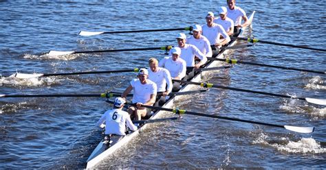 Washington Mens Rowing Wins Head Of The Charles Regatta The Seattle Times