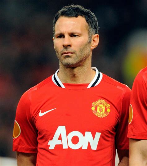 See more ideas about ryan giggs, manchester united, the unit. Manchester United : Ryan Giggs, "L'Angleterre ne gagnera pas l'Euro 2012"