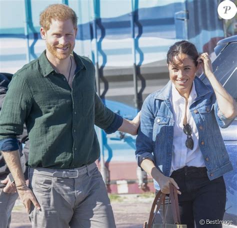 Prince harry and meghan markle's explosive oprah interview leads to 85% spike in streams of the crown. Meghan Markle et Harry n'ont vu personne depuis leur ...