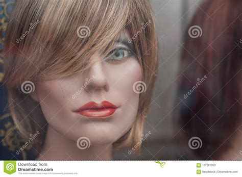 Woman Face Of Mannequin With Wig In Fashion Store Sho Stock Image