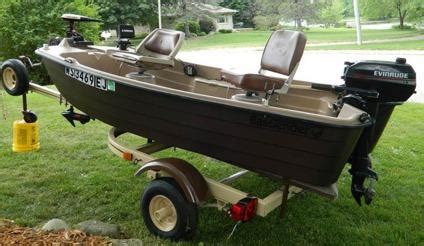 This is my own personal fishing boat i use on my lake. BassTender 10.2 Fishing Boat Package-motor, fish finder ...