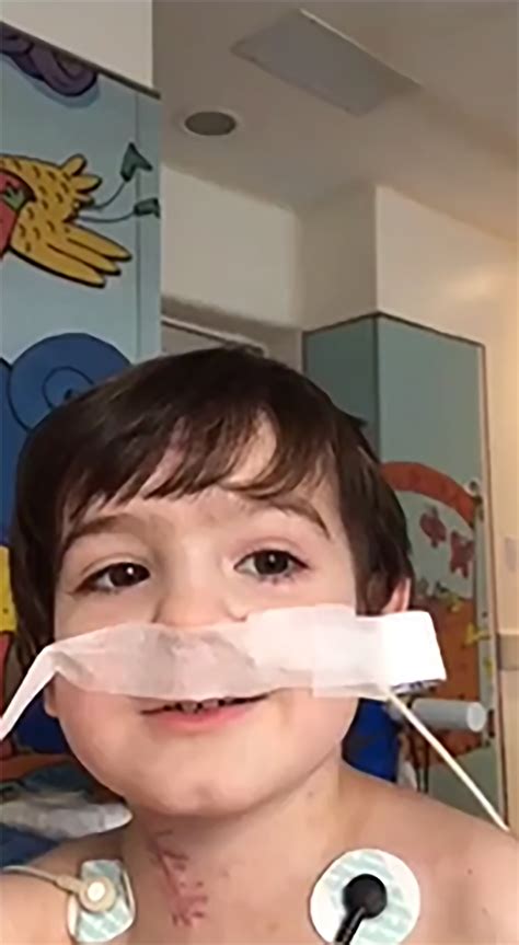 El Cumple De Isidro El Nene De 4 Años Que Está Primero En La Lista De Espera Por Un Trasplante