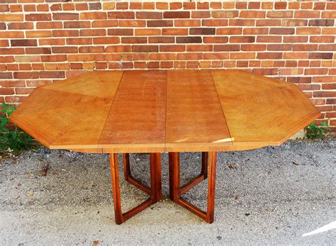 39.5 wide x 39.5 deep x 28.5 inches high; junk2funk: Mid-Century Modern Rosewood & Walnut Dining Table