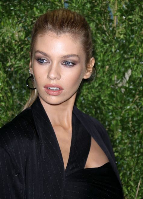 Through the trials of teenagehood, to the problems of adulthood, stella will do anything for jenny.ending in an selfless, unforgettable sacrifice. STELLA MAXWELL at Cfda/Vouge Fashion Fund 15th Anniversary ...