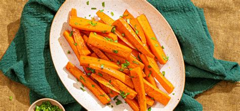 Maple Balsamic Glazed Carrots Recipe Sidechef