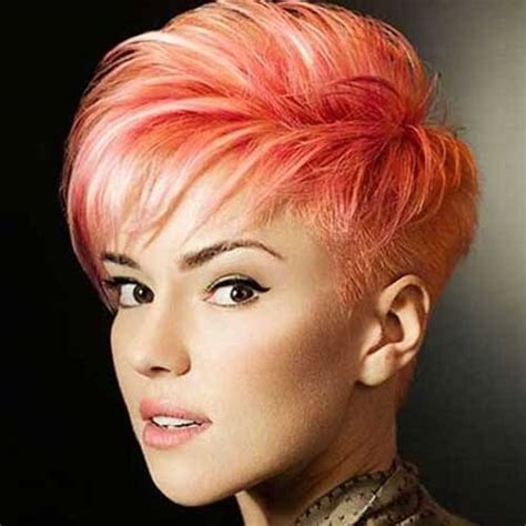 Short Hair Woman Young - Beard And Hair Grooming Kit