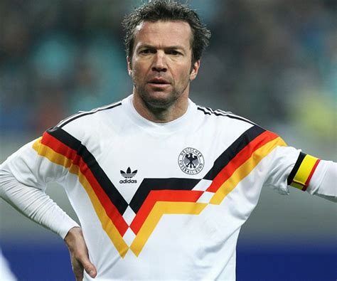 Fc herzogenaurach als jugendspieler mit dem fußball. Lothar Matthäus Biography - Childhood, Life Achievements ...