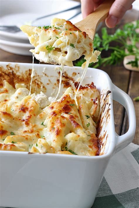 Chicken Alfredo Pasta Bake For The Cheese And Pasta Lover