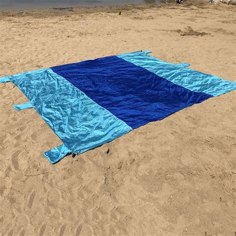 2017 Sand Escape Compact Outdoor Beach Blanket Picnic Blanket