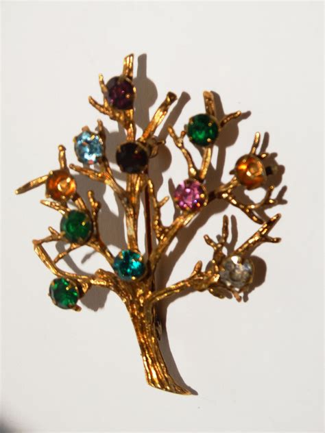Sarah Coventry Gold Tone Tree Brooch Etsy Gold Tones Brooch Gold