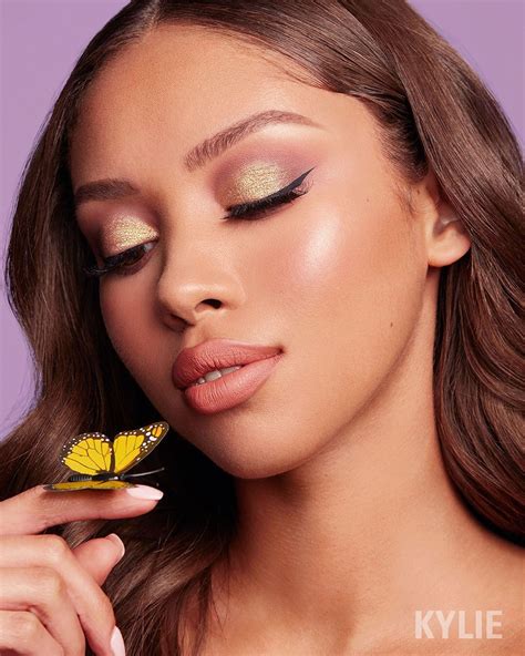 Who is stormi jenner related to? neutral #stormicollection look Stormi lip kit, Flutter In Love blush and Stormi palette on the ...