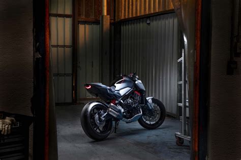 honda teases a 650cc retro modern concept model asphalt and rubber