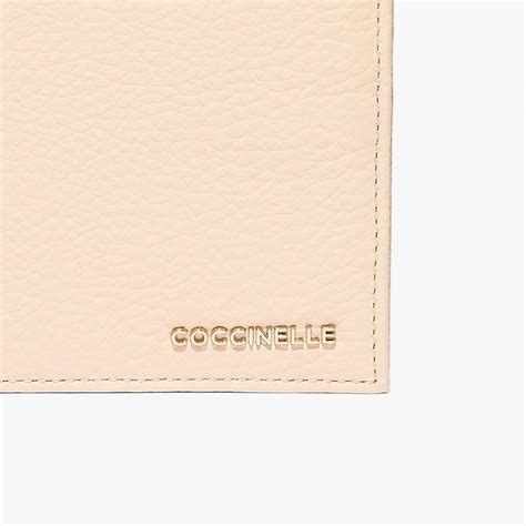 Coccinelle Womens Travel Metallic Soft Nude Gpsmineral