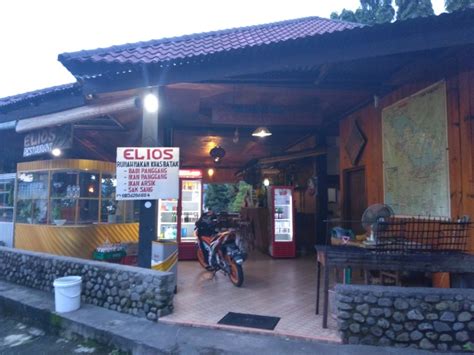 Ebenfalls nur bis zu 3 km entfernt: Babi Panggang @ Restaurant Elios - Hiro Go Somewhere