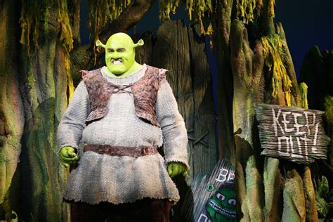 Hex Mum Shrek The Musical On Dvd And Blu Ray A Hit With Five