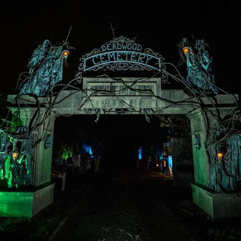 The 50 Scariest Haunted Attractions In Every State Scary Haunted