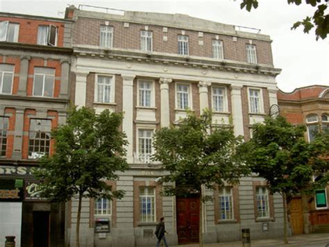 Trouvez un exemple d'iban allied irish banks en irlande et apprenez ici comment trouver votre propre numéro iban. Allied Irish Bank, Clanbrassil Street, TOWNPARKS (Upper ...