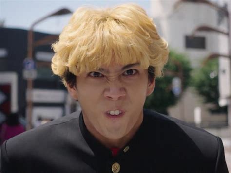 搬运自b站【搞笑小胖子】 高清 720p 【共10集】日本沙雕剧《我是大哥大》每集搞笑片段精选，沙雕青年欢乐多—女装、卖萌_p1_第一集 三桥、伊藤女装互夸对方可爱. 《我是大哥大》豆瓣评分9.2 《我是大哥大》值得看么？ - 经典影视