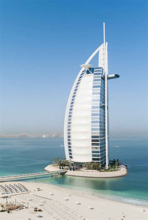 Burj Al Arab Exterior