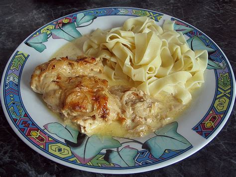 Kuche Guten Appetit Zwiebel - Sahne Hähnchen