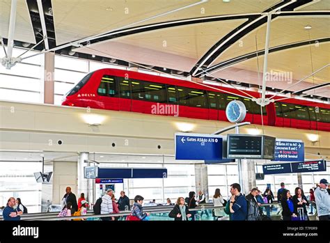 Detroit Metropolitan Wayne County Airport [DTW] Terminal, 60% OFF