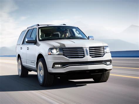 Rounding out the changes was the navigator, which underwent its first restyle in years, and now boasted an updated interior and. 2015 Lincoln Navigator - conceptcarz.com