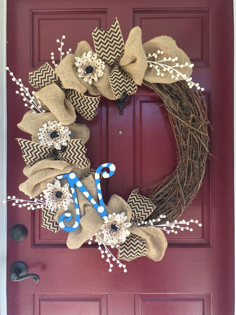 Decorate your grapevine with ribbons and accessories. Grapevine Wreath with Burlap | Wreath crafts, Crafts, Burlap wreath
