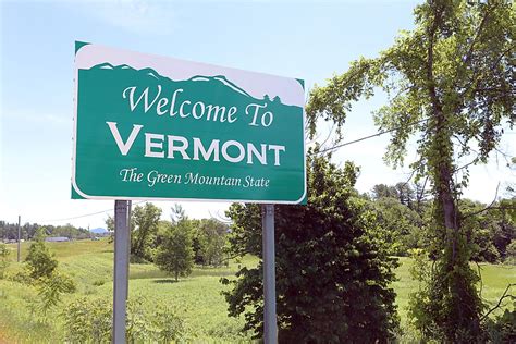 Which States Border Vermont