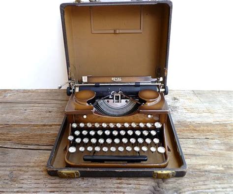 Typewriter 1930s Royal Typewriter Duo Tone Brown Glass Keys Royal Typewriter Typewriter