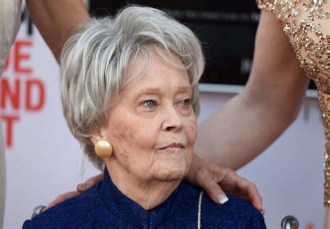 Lorraine Warren Amityville Horror And Conjuring Ghost Hunter Dead