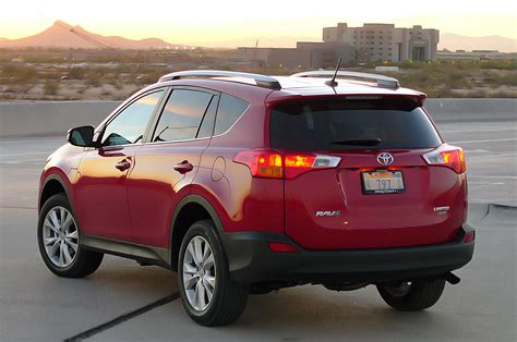 Based on thousands of real life sales we can give you the. 2013 Toyota RAV4 w/video - Autoblog