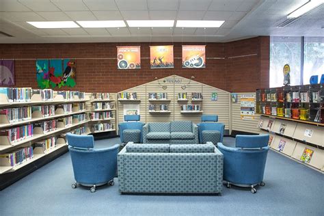 Lynwood Library La County Library