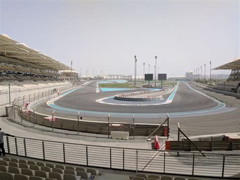 Yas Marina Formula 1 Circuit A Photographic Tour — The Sporting Blog