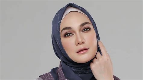 5 penampilan luna maya pakai hijab bikin adem netizen masya allah cantiknya okezone lifestyle