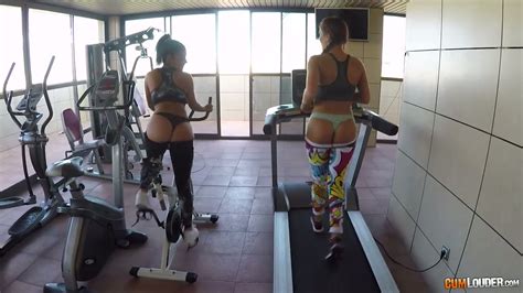 dude fucks two awesome bootyful and big tittied chicks after a workout video