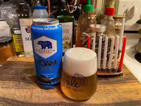The 8 Beers Of Chanukah 2020 Night 7 Roam Hazy Ipa By Market Brewing