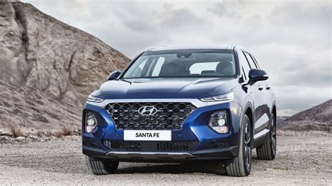 When the fourth generation of the hyundai santa fe goes on sale at the end of 2018, the brand will be well on its way to completely relaunching its entire suv. 2019 Hyundai Santa Fe Sport, Redesign, Release date, Price