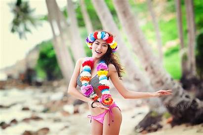 Smiling Bikini Asian Trong Huu Vietnamese Nguyen