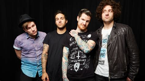 Fall Out Boy Wallpapers Images Photos Pictures Backgrounds