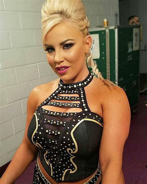 Dana Brooke Fanpage On Instagram Dana Wearing One Of My Favorite Gears The Gold And Black