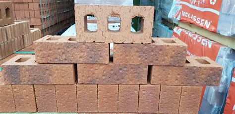 Carlton Sandfaced Tudor Bricks Rhino Building Supplies