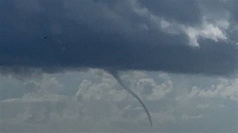 Here Are The Different Types Of Waterspouts And Tornadoes Biloxi Sun