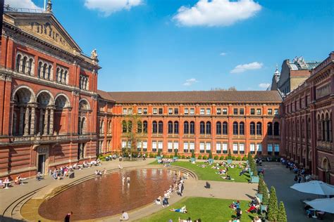 9 astounding facts about victoria and albert museum