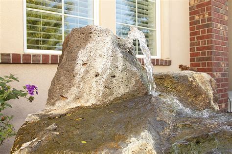 In this smart design, a $5 circulating pump turns a trio of planters into a bubbling water feature that adds character to. DIY Outdoor Water Feature - Southern Idaho Living