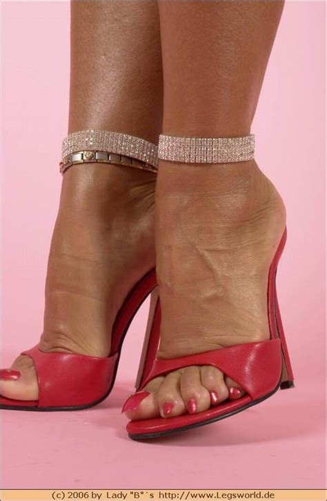 Lady Barbara Red Mules Pieds De Femme Chaussures Talons Hauts