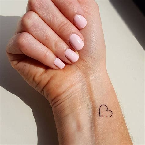 Tiny Heart Wrist Tattoo 💙💚💛💜💖 J2honeymoon Thank You Chrissiewaddell