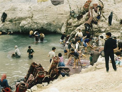 18 vintage photographs capture everyday life in iran during the 1960s ~ vintage everyday